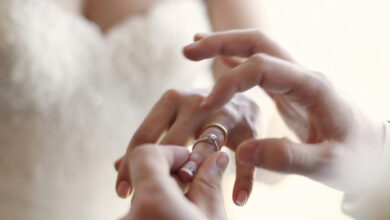 Model Cincin Nikah Mewah Dengan Baguette Cut Diamond